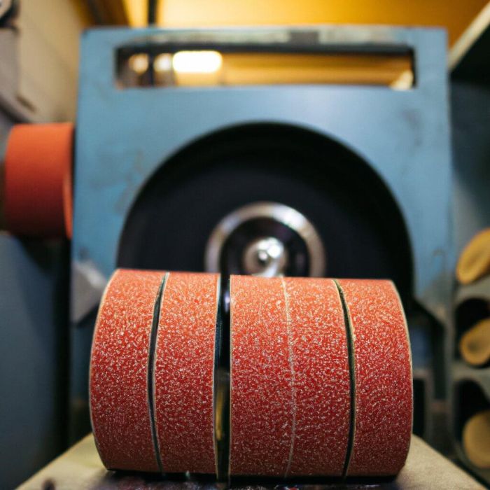 Comment choisir une bande abrasive ?