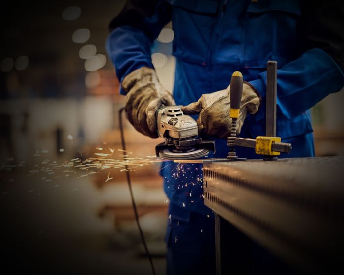 comment poncer le métal