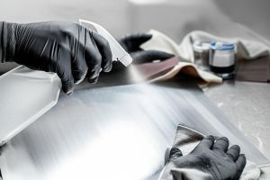 étapes ponçage metal