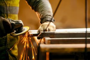 machine ponçage du métal