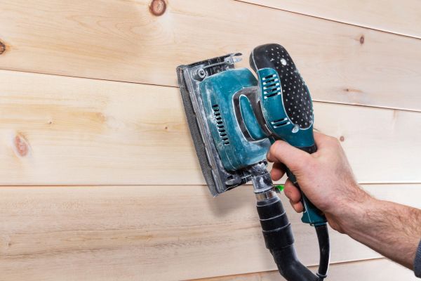 ponçage du bois brut